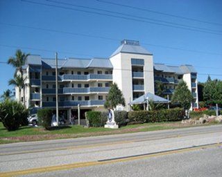 Mariners Boat House & Beach Club Fort Myers Beach Exterior photo